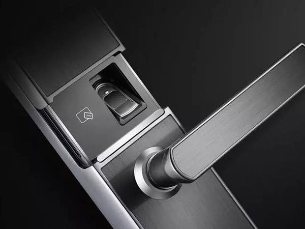 西区24小时上门开锁公司